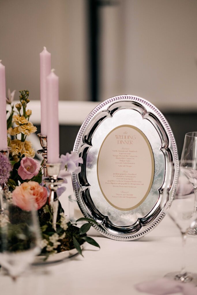 Hochzeitspapeterie aus einem Guss